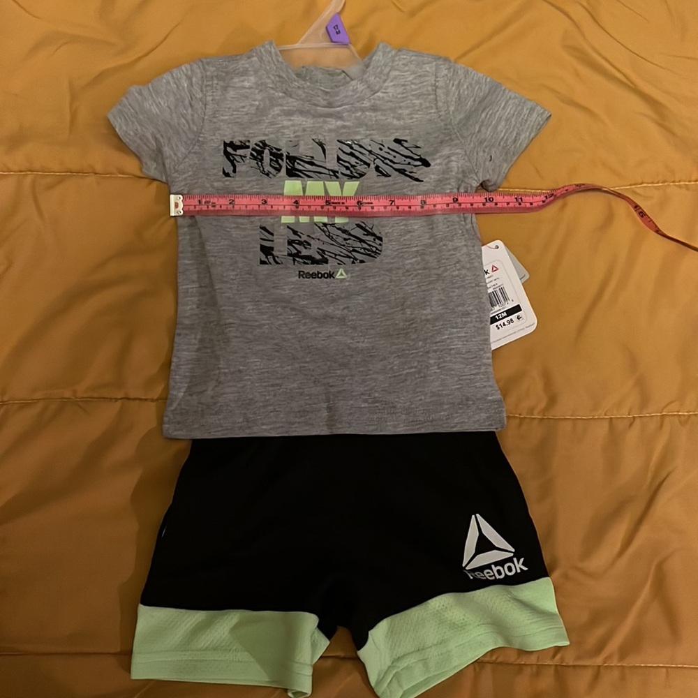 2pc Reebok boys short set - Picture 4 of 7